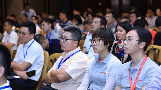 這個(gè)時(shí)代 你所追求的是什么？